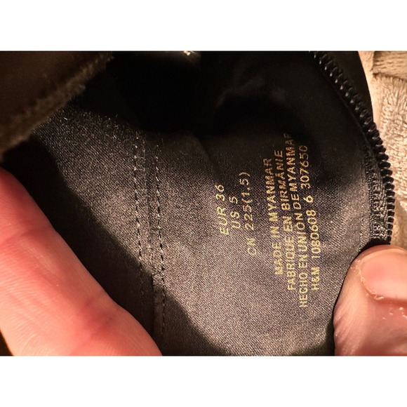 H&M Women's Black Patent Leather Lug Sole Ankle Boots Equestrian Size 8 Platform - Picture 6 of 12